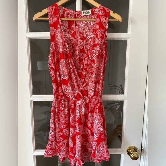 Show me Your Mumu Riri Romper Aquarius Paisley Ruffle Boho Red - size S - Picture 1 of 6